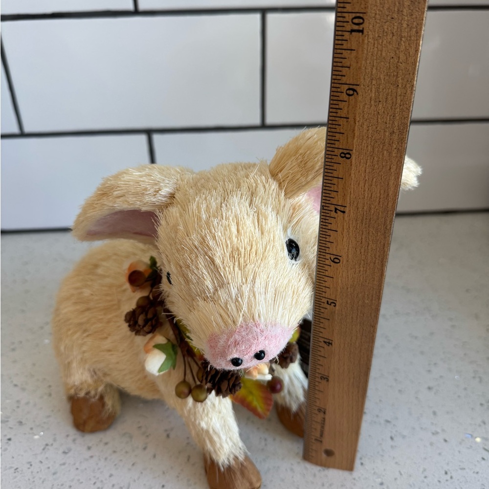 Pier 1 Imports Olive the Pig Sisal Figurine NWT Farmhouse Decor - Picture 5 of 6